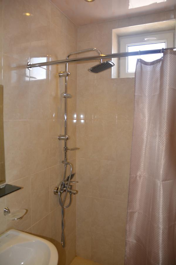 Guest House Kavtarashvili 38 كازباجي المظهر الخارجي الصورة