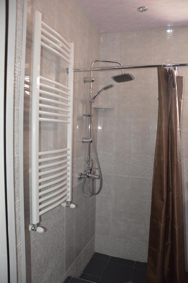 Guest House Kavtarashvili 38 كازباجي المظهر الخارجي الصورة